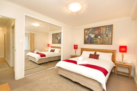 Perth Short Stays - Accommodation Burleigh 37
