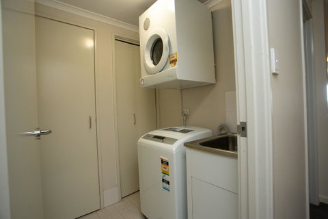 Perth Short Stays - Accommodation Burleigh 23