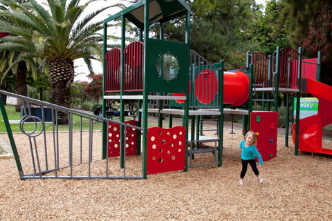 Perth Short Stays - Accommodation Burleigh 42