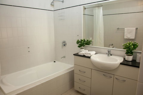 Perth Short Stays - Accommodation Burleigh 18