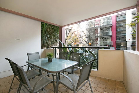 Perth Short Stays - Accommodation Burleigh 41
