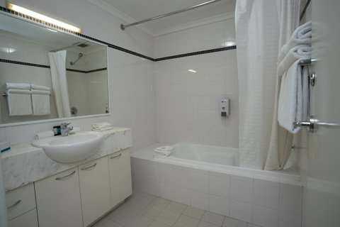 Perth Short Stays - Accommodation Burleigh 17