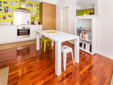 Home Apartment - Perth City Centre - Free WiFi - Accommodation Burleigh 10