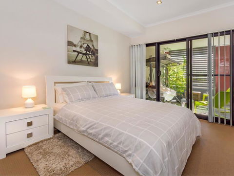 Home Apartment - Perth City Centre - Free WiFi - Accommodation Burleigh 5