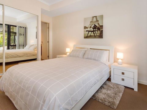 Home Apartment - Perth City Centre - Free WiFi - Accommodation Burleigh 8