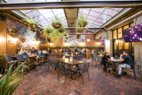Nightcap At Belgian Beer Cafe - Accommodation Burleigh 5