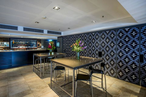Oaks Perth Hotel - Accommodation Burleigh 32