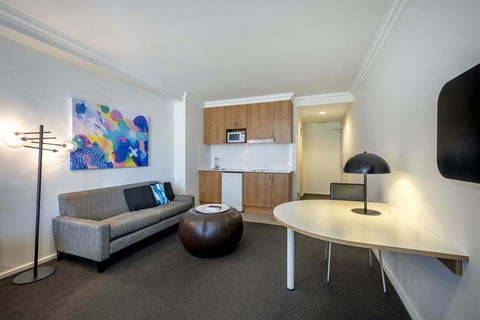 Oaks Perth Hotel - Accommodation Burleigh 8