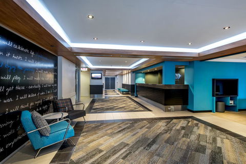 Oaks Perth Hotel - Accommodation Burleigh 38