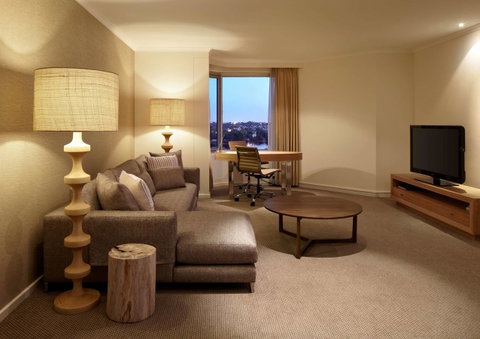 Residence On Langley Park - Accommodation Burleigh 16