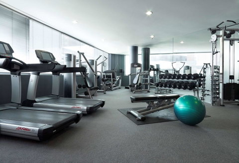 Residence On Langley Park - Accommodation Burleigh 10