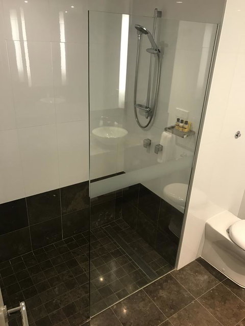 Residence On Langley Park - Accommodation Burleigh 5