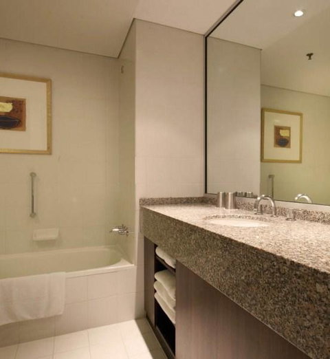 Residence On Langley Park - Accommodation Burleigh 4