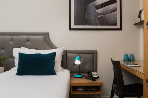 Pensione Hotel Perth - Accommodation Burleigh 9