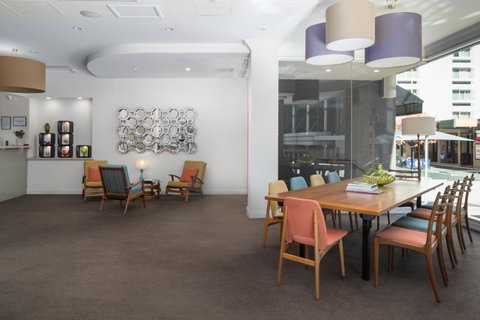 Pensione Hotel Perth - Accommodation Burleigh 18