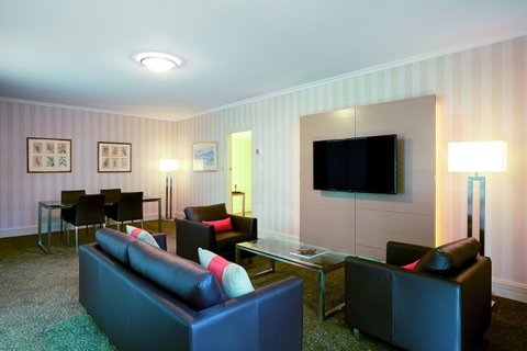 Parmelia Hilton Perth - Accommodation Burleigh 42