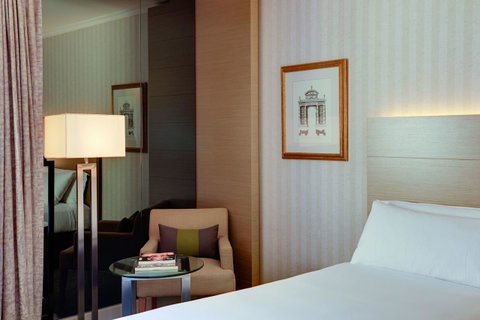 Parmelia Hilton Perth - Accommodation Burleigh 23