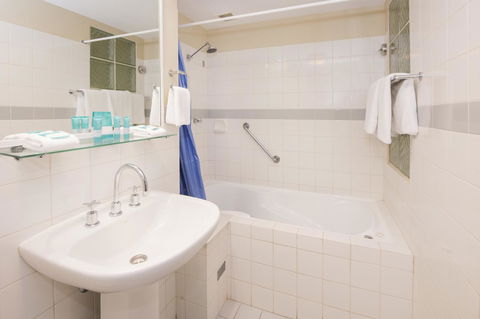 Broadwater Resort WA Tourism Awards 2024 Gold Winner - Accommodation Burleigh 26