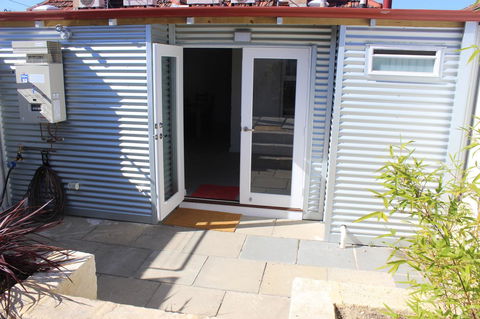 Captain\'s Heritage Cottage - Central Fremantle 2 Bedroom Historic Cottage - Accommodation Burleigh 15