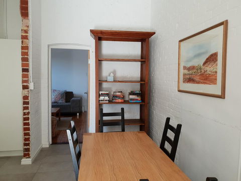 Captain\'s Heritage Cottage - Central Fremantle 2 Bedroom Historic Cottage - Accommodation Burleigh 3