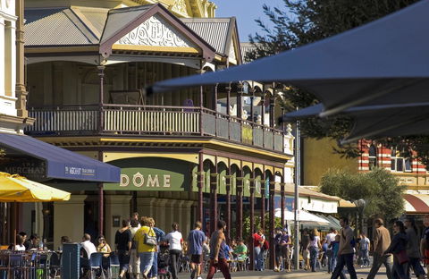 Captain\'s Heritage Cottage - Central Fremantle 2 Bedroom Historic Cottage - Accommodation Burleigh 20