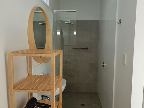 Captain\'s Heritage Cottage - Central Fremantle 2 Bedroom Historic Cottage - Accommodation Burleigh 12