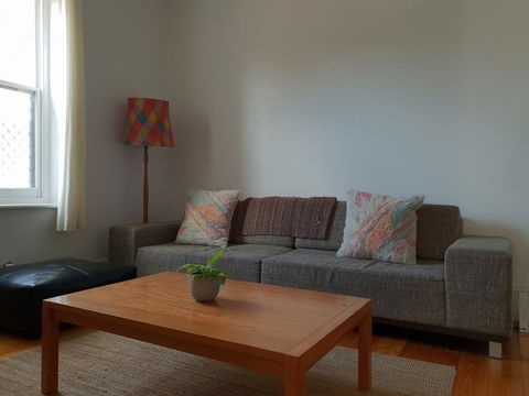 Captain\'s Heritage Cottage - Central Fremantle 2 Bedroom Historic Cottage - Accommodation Burleigh 9