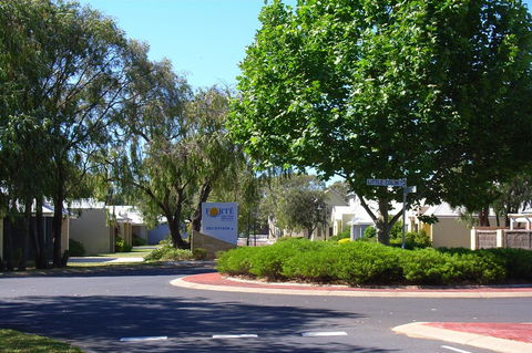 Cape View Beach Resort - Accommodation Burleigh 42