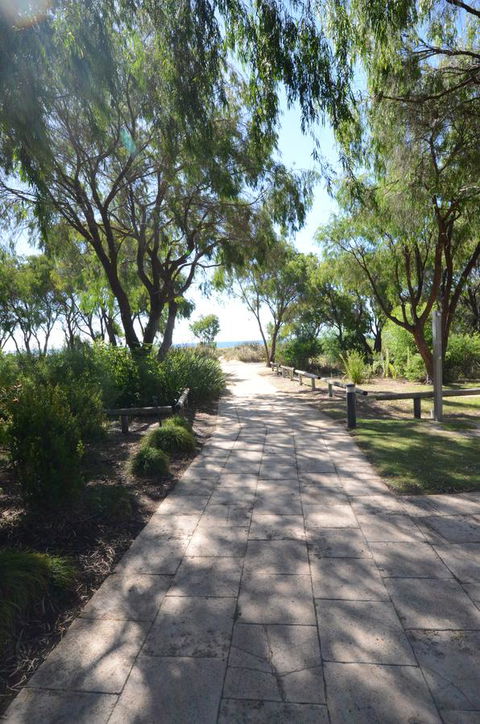 Cape View Beach Resort - Accommodation Burleigh 39