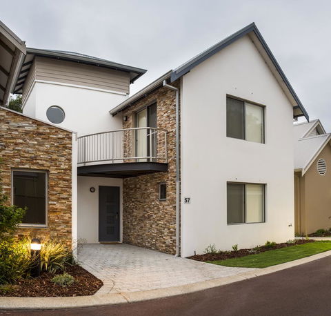 Cape View Beach Resort - Accommodation Burleigh 31