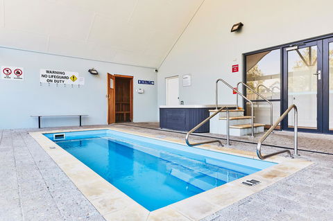 Cape View Beach Resort - Accommodation Burleigh 15