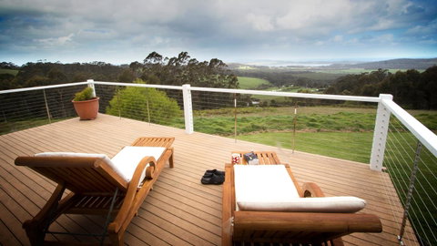 Karri Mia Chalets And Studios - Accommodation Burleigh 37