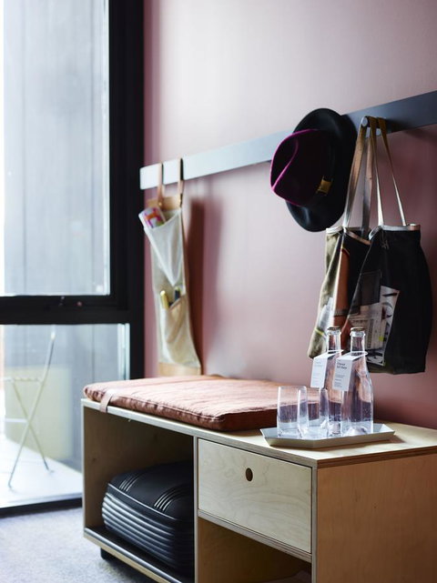 Alex Hotel - Accommodation Burleigh 30