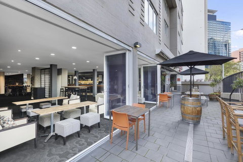 Rendezvous Hotel Perth Central - Accommodation Burleigh 0