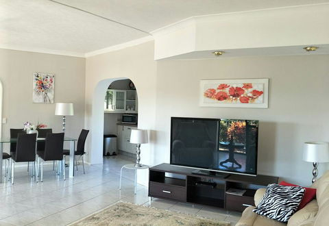 Southern - Accommodation Burleigh 3