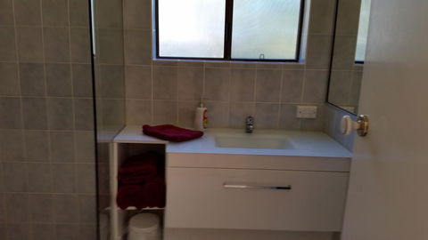 Southern - Accommodation Burleigh 5