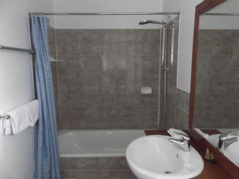 Ben Chifley Motor Inn - Accommodation Burleigh 12