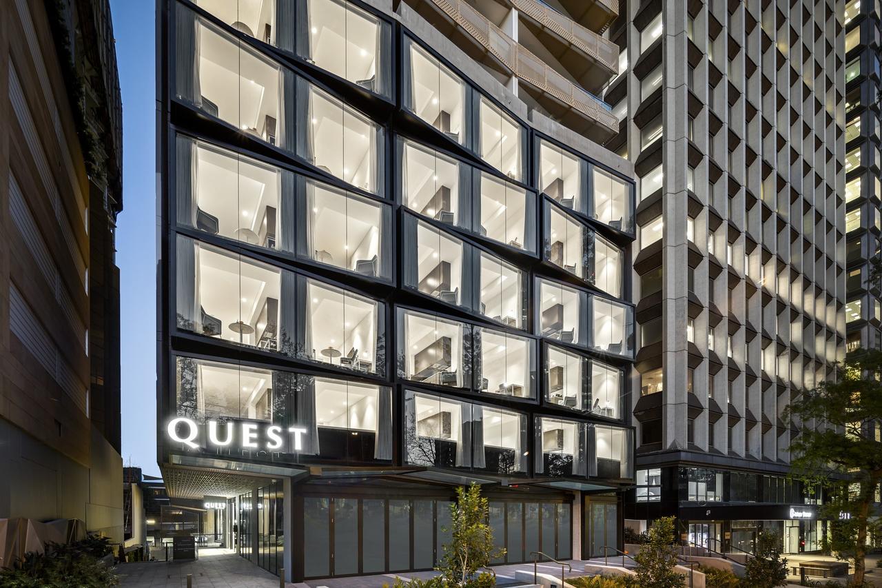  Accommodation Burleigh