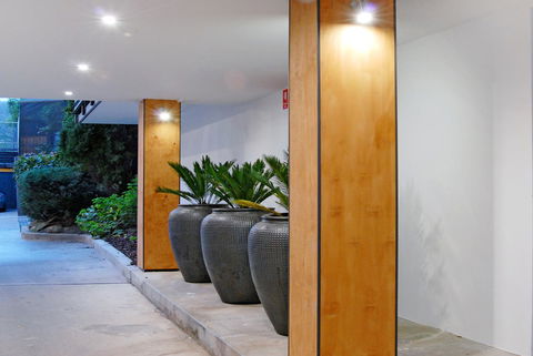 Hotel Nelson - Accommodation Burleigh 24