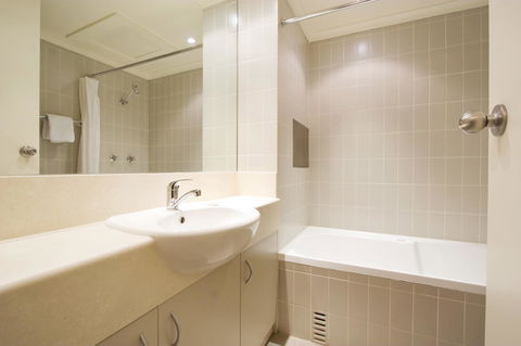 Lantern 1 Bedroom Balcony With Panoramic View - Accommodation Burleigh 26