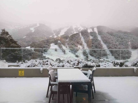 Lantern 1 Bedroom Balcony With Panoramic View - Accommodation Burleigh 4
