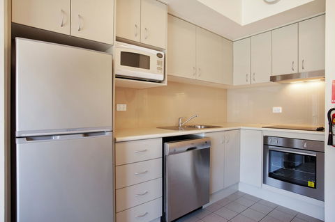 Lantern 1 Bedroom Balcony With Panoramic View - Accommodation Burleigh 29