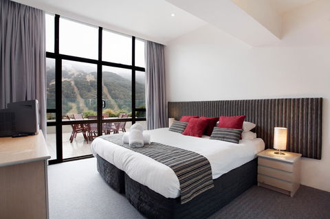 Lantern 1 Bedroom Balcony With Panoramic View - Accommodation Burleigh 10