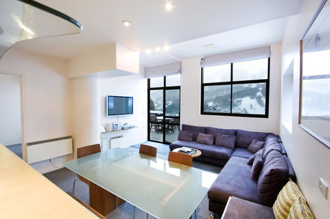 Lantern 1 Bedroom Balcony With Panoramic View - Accommodation Burleigh 14