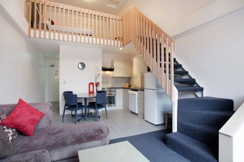 Lantern 1 Bedroom Balcony With Panoramic View - Accommodation Burleigh 15