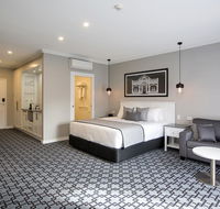 CH Boutique Hotel - Accommodation Burleigh