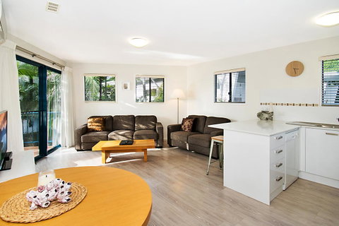 Gosamara Apartments - Accommodation Burleigh 42