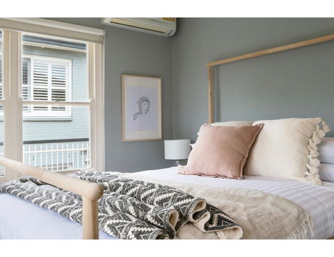 Beachside Getaway In Freshie W Parking - Accommodation Burleigh 5