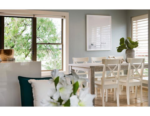 Beachside Getaway In Freshie W Parking - Accommodation Burleigh 3