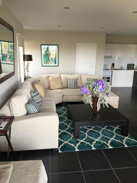 Churchill View Forster - Accommodation Burleigh 27